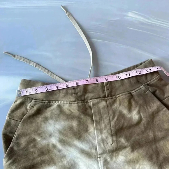 Lululemon I XS (men’s) - Picture 9 of 10